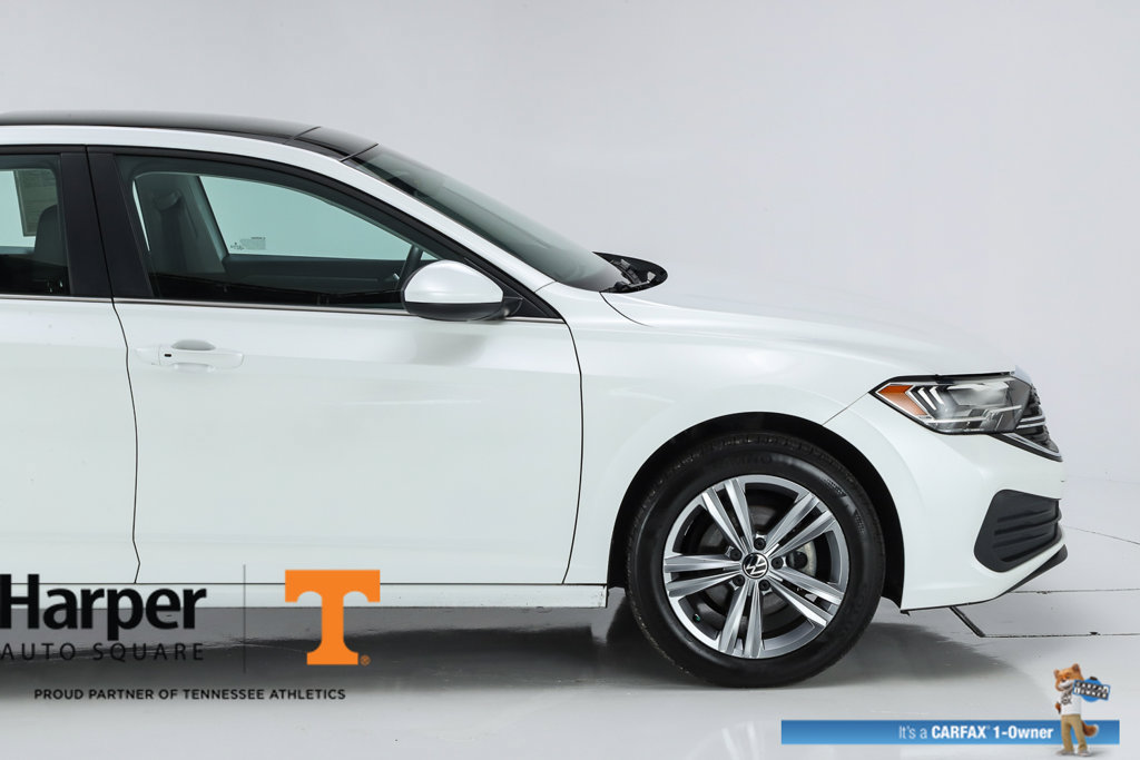 Used 2023 Volkswagen Jetta SE FWD image 48