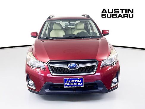 Used 2016 Subaru Crosstrek 2.0i Limited image 2