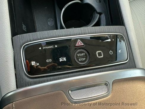 Used 2023 Mercedes-Benz EQS 580 4MATIC SUV image 19