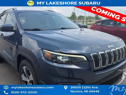 Used 2019 Jeep Cherokee Limited FWD image 1