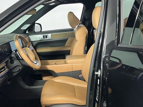 Used 2024 Hyundai Santa Fe Limited image 22