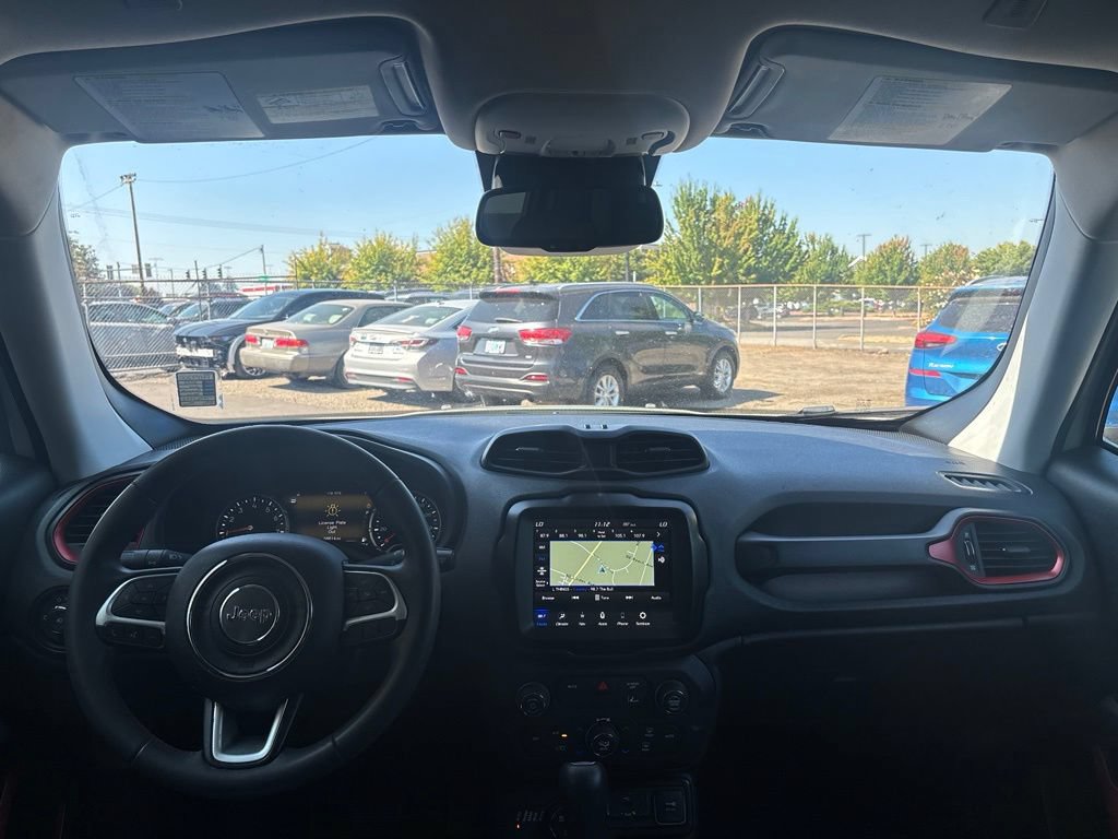 Used 2023 Jeep Renegade Trailhawk AWD/4WD image 27