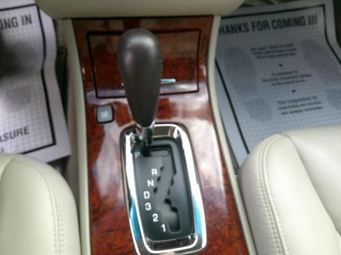 Used 2007 Cadillac DTS image 20