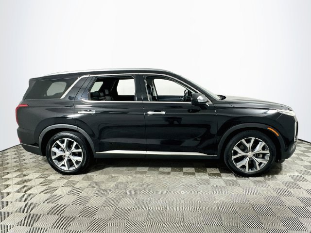 Used 2020 Hyundai Palisade SEL FWD image 2