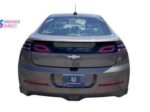 Used 2015 Chevrolet Volt FWD image 4