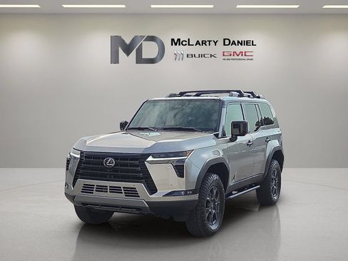Used 2026 Lexus GX 550 AWD/4WD image 3
