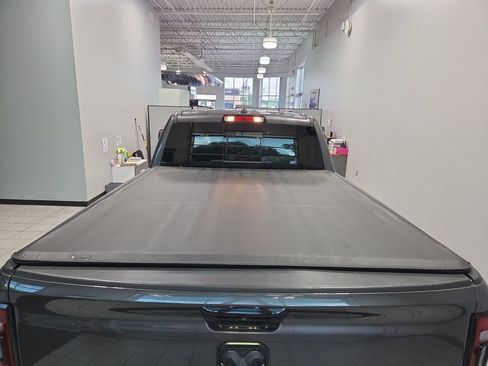 Used 2024 RAM 1500 Laramie AWD/4WD image 13