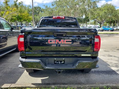 Used 2025 GMC Canyon Elevation w/ Convenience Package RWD image 5