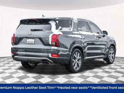 Used 2022 Hyundai Palisade Limited image 14