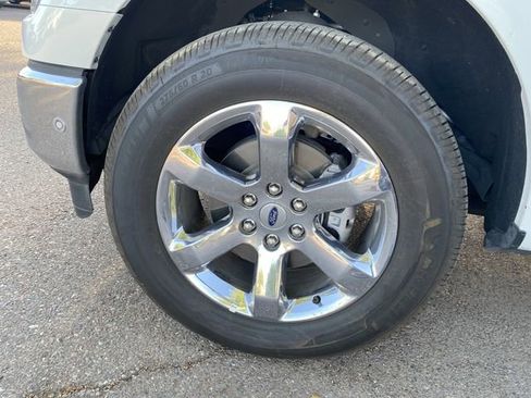 Used 2022 Ford F150 Lariat w/ Equipment Group 502A High image 7