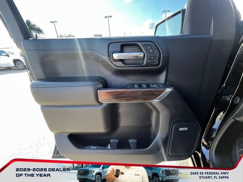 Used 2020 GMC Sierra 1500 SLT w/ SLT Premium Plus Package image 24