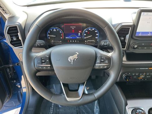 Used 2024 Ford Bronco Sport Outer Banks image 12