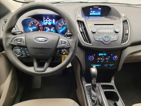 Used 2017 Ford Escape SE FWD image 22