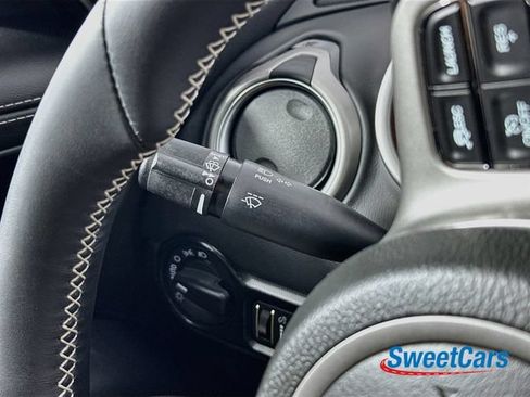 Used 2016 Dodge Viper GTS RWD image 16