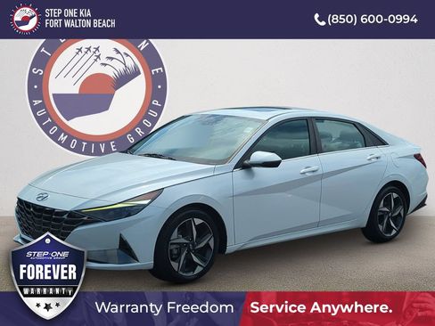 Used 2023 Hyundai Elantra Limited FWD image 1