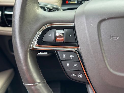 Used 2021 Lincoln Nautilus Reserve w/ Equipment Group 201A image 31