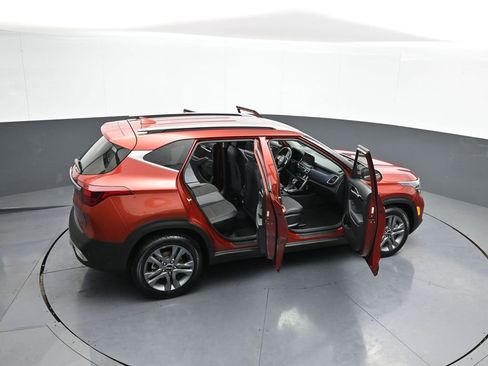 Certified 2022 Kia Seltos S image 44