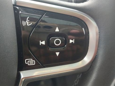 Certified 2023 Volvo XC90 B6 Plus w/ Protection Package Premier image 15