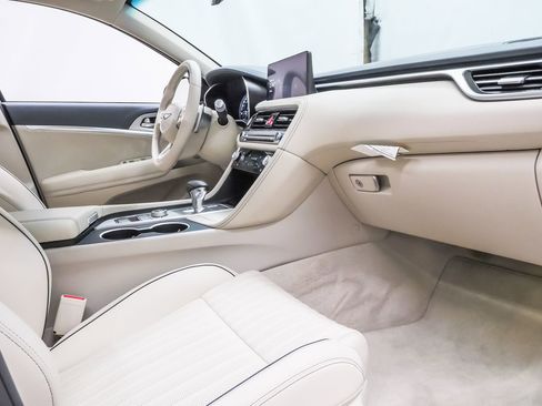 Certified 2026 Genesis G70 2.5T Prestige RWD image 13