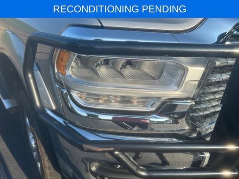 Used 2022 RAM 2500 Laramie AWD/4WD image 5