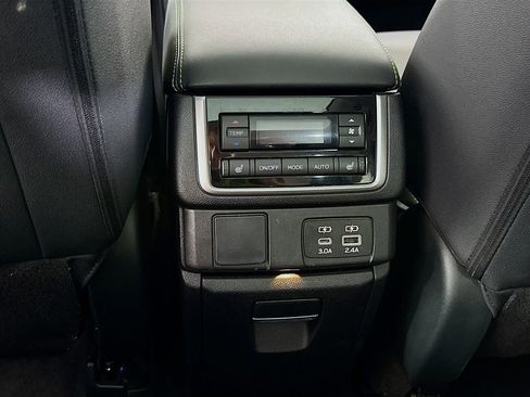 Used 2023 Subaru Ascent Onyx Edition Limited AWD/4WD image 30
