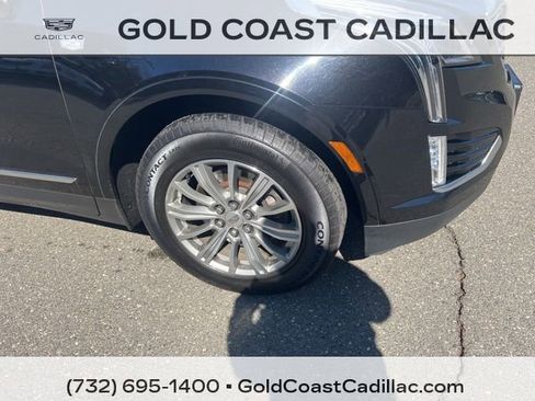Used 2017 Cadillac XT5 Luxury w/ Driver Awareness Package image 6