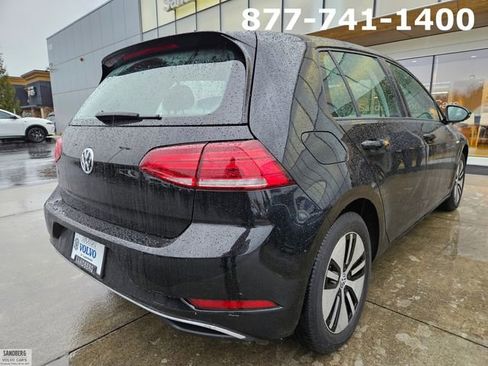 Used 2019 Volkswagen e-Golf SE w/ Driver Assistance Package image 5