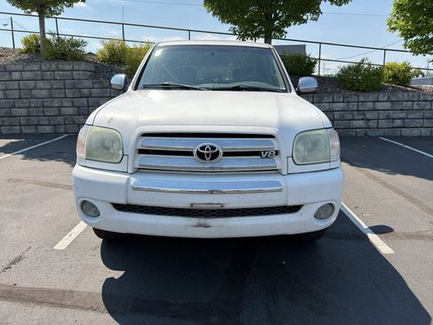 Used 2006 Toyota Tundra SR5 w/ TRD Off-Road Pkg AWD/4WD image 9