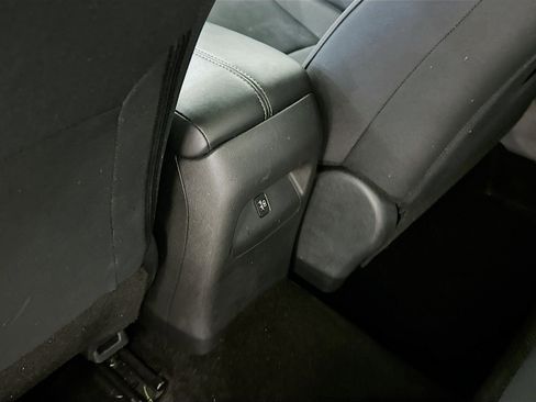 Used 2024 Nissan Sentra SV image 27