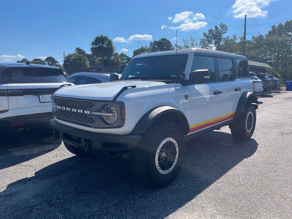 Used 2022 Ford Bronco Badlands AWD/4WD image 1