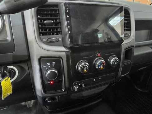 Used 2014 RAM 1500 Express AWD/4WD image 24