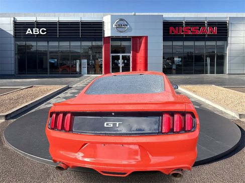Used 2016 Ford Mustang GT image 5