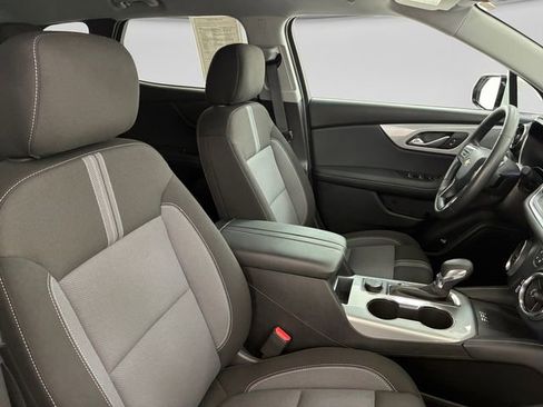Used 2025 Chevrolet Blazer LT w/ Convenience Package image 14