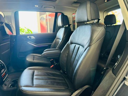 Used 2019 BMW X7 xDrive50i image 24