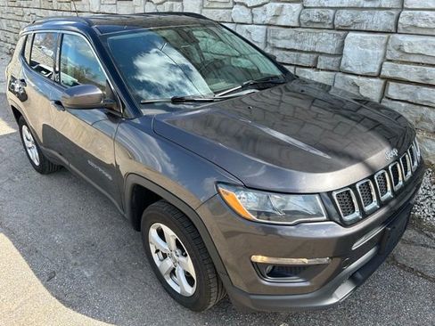 Certified 2020 Jeep Compass Latitude w/ Cold Weather Group image 7