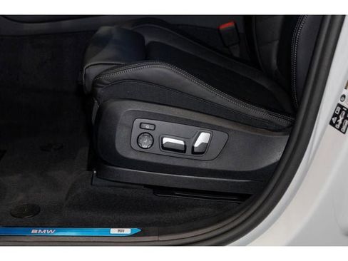 New 2026 BMW X5 xDrive40i w/ Premium Package image 37