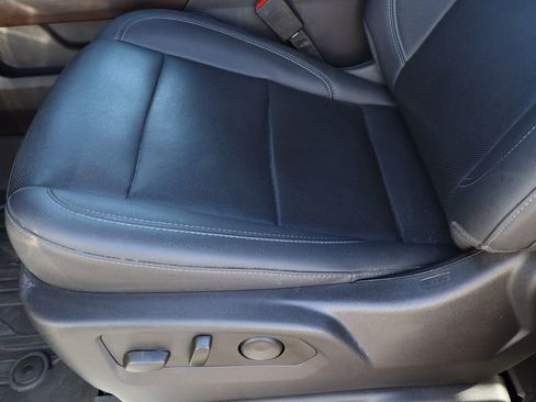 Certified 2023 GMC Sierra 1500 SLT image 20