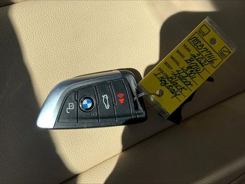 Used 2021 BMW 330i Sedan w/ Premium Package image 14