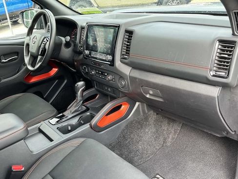 Used 2024 Nissan Frontier PRO-4X AWD/4WD image 22
