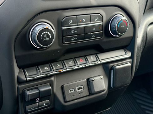 Certified 2023 Chevrolet Silverado 1500 Custom w/ LPO, Dark Essentials Package AWD/4WD image 22