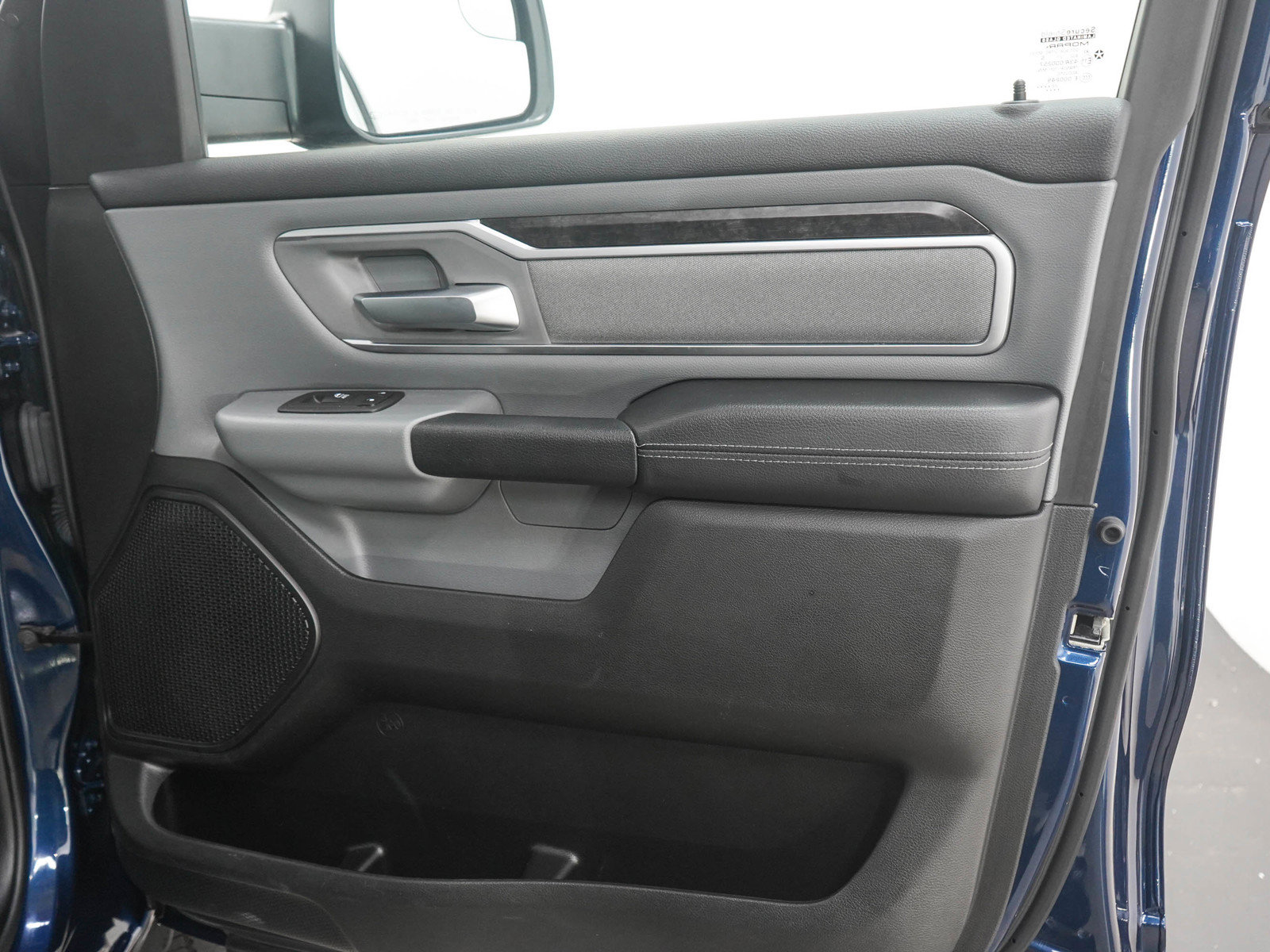 Used 2022 RAM 1500 Big Horn AWD/4WD image 12