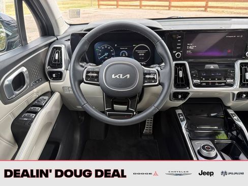 Used 2023 Kia Sorento SX Prestige AWD/4WD image 19