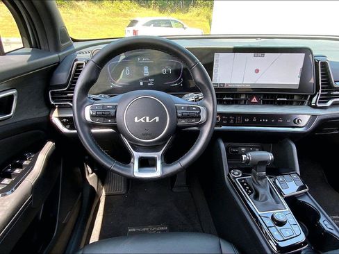 Used 2024 Kia Sportage X-Line w/ X-Line Premium Package AWD/4WD image 5