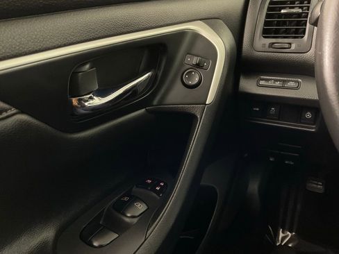 Used 2018 Nissan Altima 2.5 SL image 18