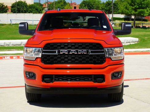 Used 2024 RAM 2500 Big Horn w/ Sport Appearance Package AWD/4WD image 7