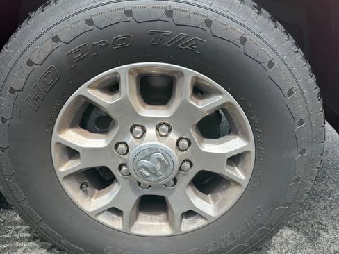 Used 2022 RAM 2500 Laramie AWD/4WD image 17