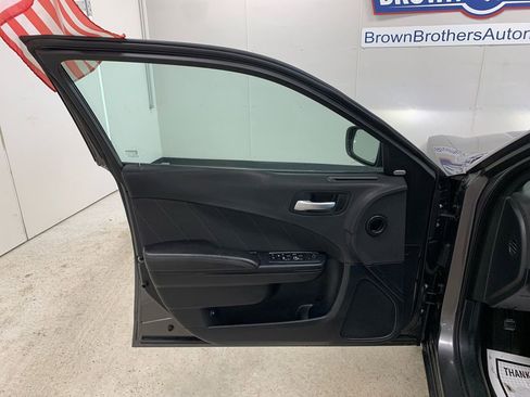 Used 2018 Dodge Charger GT w/ Driver Confidence Group image 12