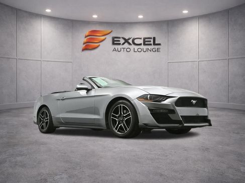 Used 2023 Ford Mustang Premium RWD image 41
