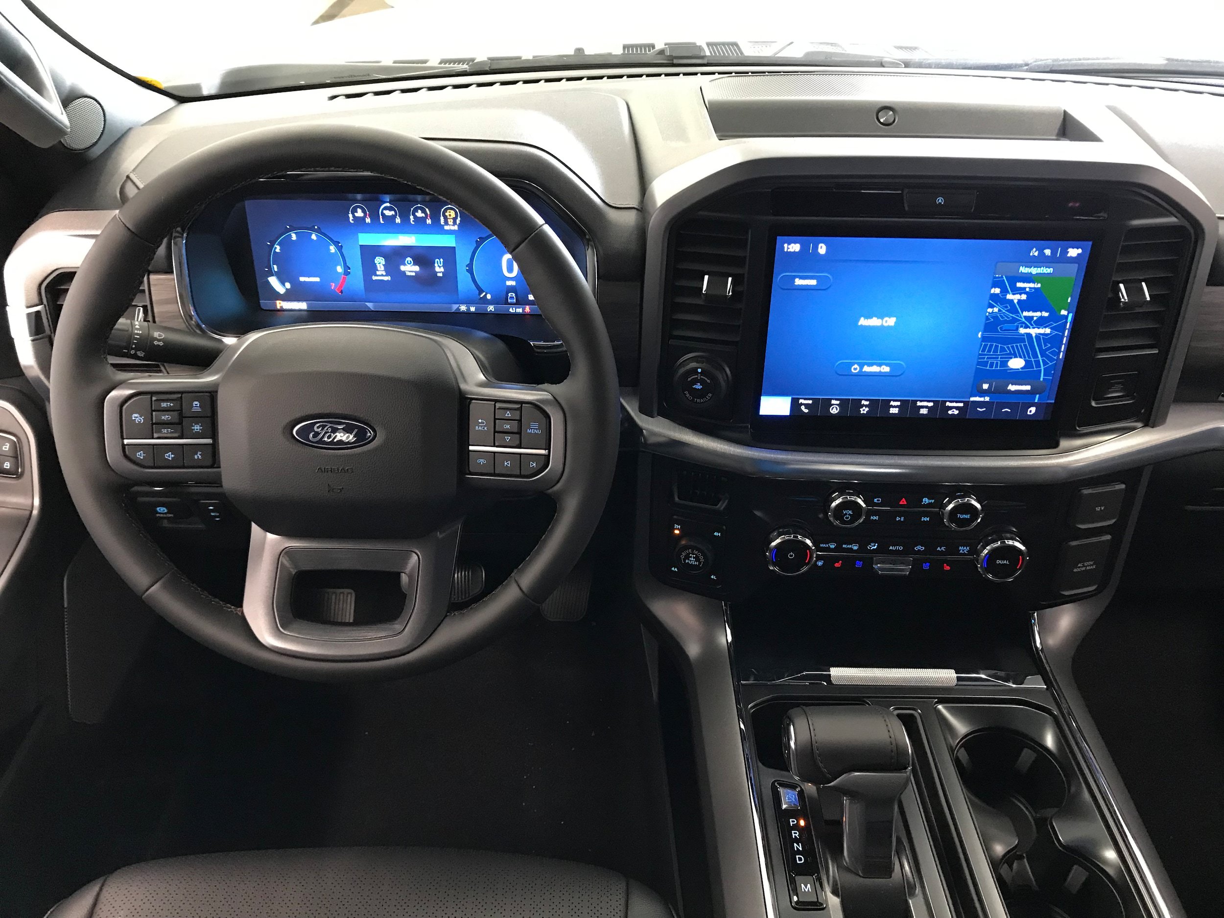 New 2026 Ford F150 Lariat w/ Equipment Group 501A Mid AWD/4WD image 11