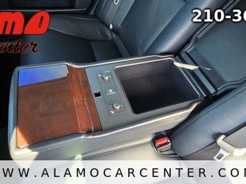 Used 2009 Lexus LS 460 Luxury image 32